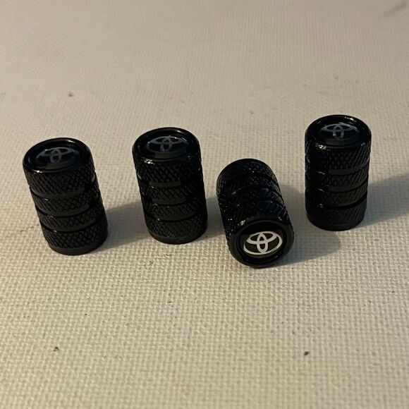 Toyota Logo valve Stem caps in black set of 4 NWT - Picture 2 of 4